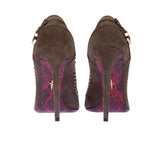 Zımbalı, tokalı, süet stiletto
