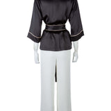 Kuşaklı ve biyeli, saten kimono
