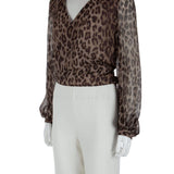 Kruvaze, leopar desenli ipek bluz