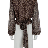 Kruvaze, leopar desenli ipek bluz